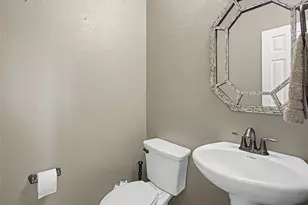 1705 Coral Cliff Dr, Dickinson, TX 77539 - Photo 29