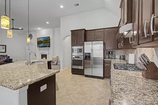 1705 Coral Cliff Dr, Dickinson, TX 77539 - Photo 13