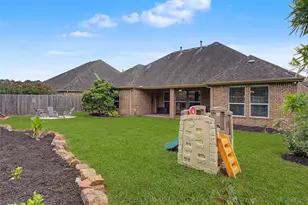 1705 Coral Cliff Dr, Dickinson, TX 77539 - Photo 33