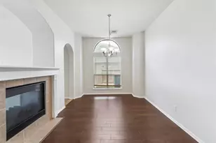 2501 Shady Falls Ln, Pearland, TX 77584 - Photo 7