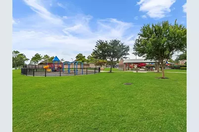 2501 Shady Falls Lane, Pearland, TX 77584 - Photo 23