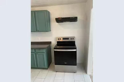 5237 Carmen Street, Houston, TX 77033 - Photo 7