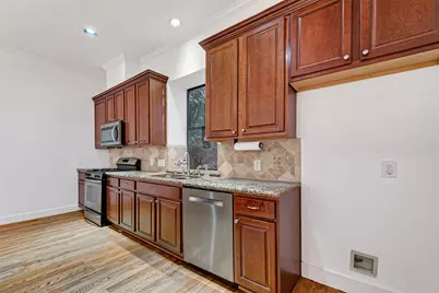 2118 Holman Street, Houston, TX 77004 - Photo 9