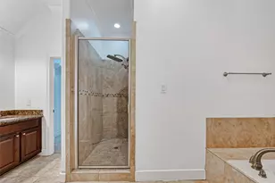 2118 Holman St, Houston, TX 77004 - Photo 13