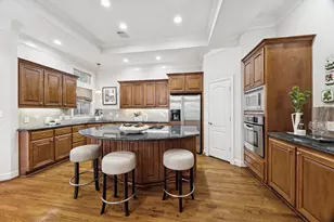 5768 Sugar Hill Dr, Houston, TX 77057 - Photo 9