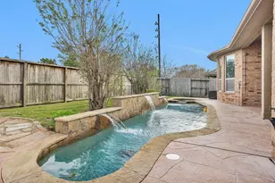 6411 South Saddle Creek Lane, Fulshear, TX 77441 - Photo 3