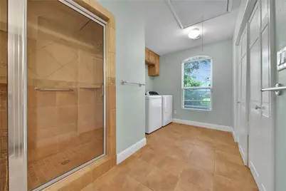 1583 Sue Barnett Drive, Houston, TX 77018 - Photo 19