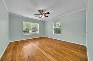 1583 Sue Barnett Dr, Houston, TX 77018 - Photo 21