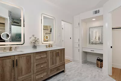 16 Crinkleroot Court, The Woodlands, TX 77380 - Photo 21