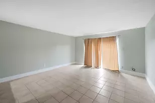 11550 Chimney Rock Rd, Houston, TX 77035 - Photo 11