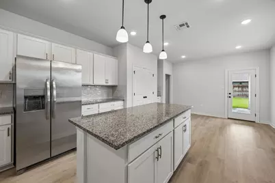 10902 Bonfire Trail, Beasley, TX 77417 - Photo 11