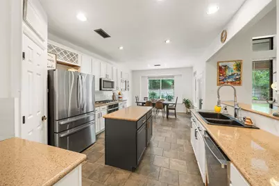 30 S Creekmist Place, The Woodlands, TX 77385 - Photo 15