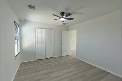 2719 Star Peak Drive, Houston, TX 77088 - Photo 33