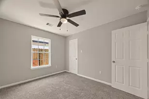 7412 S Hall St, Houston, TX 77028 - Photo 21