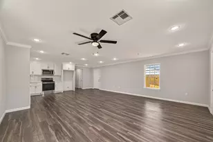 7412 S Hall St, Houston, TX 77028 - Photo 7