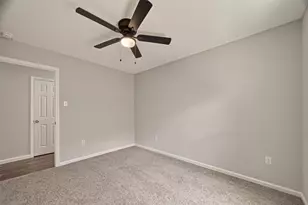 7412 S Hall St, Houston, TX 77028 - Photo 19