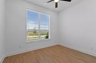 12142 Jacob Ln, Mont Belvieu, TX 77523 - Photo 19