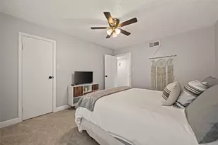 7900 N Stadium Dr, Houston, TX 77030 - Photo 17