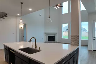 30822 Catlin Crk Dr, Waller, TX 77484 - Photo 9