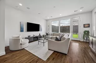 2122 Banks St, Houston, TX 77098 - Photo 3