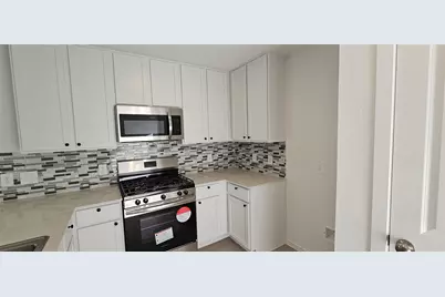 722 Falling Cave Drive, Willis, TX 77378 - Photo 11