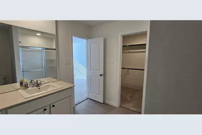 722 Falling Cave Drive, Willis, TX 77378 - Photo 17