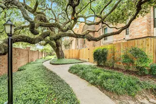1601 S Shepherd Dr, Houston, TX 77019 - Photo 3