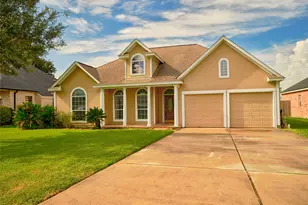 9218 Anna St, Needville, TX 77461 - Photo 5
