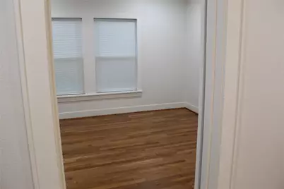 2713 Cochran Street, Houston, TX 77009 - Photo 9