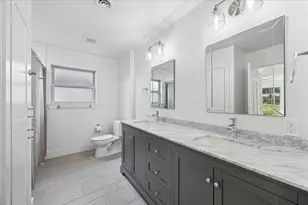 315 Fawnlake Dr, Houston, TX 77079 - Photo 19
