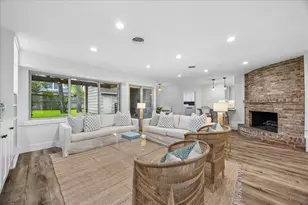 315 Fawnlake Dr, Houston, TX 77079 - Photo 5