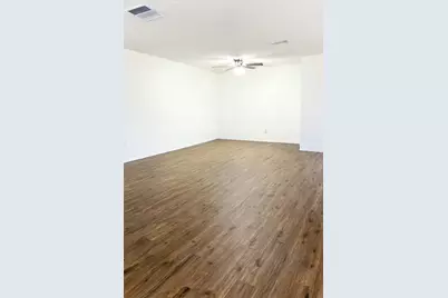 2706 Mayflower Landing Court, Webster, TX 77598 - Photo 7