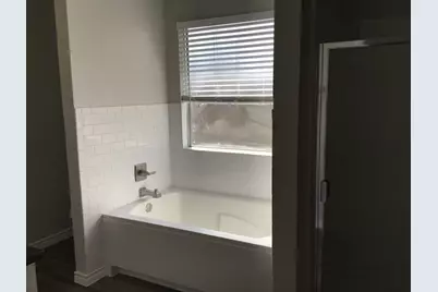 5026 Chase Stone Drive, Bacliff, TX 77518 - Photo 7