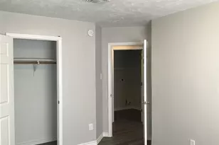 5026 Chase Stone Dr, Bacliff, TX 77518 - Photo 13