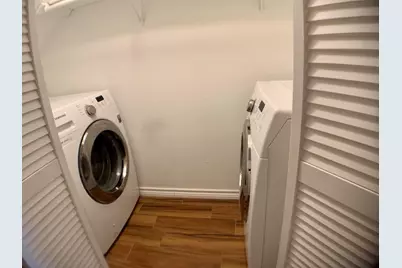 13140 Trail Hollow Drive #3140, Houston, TX 77079 - Photo 11