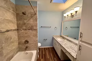 13140 Trail Hollow Dr, Houston, TX 77079 - Photo 21