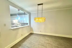 2323 Bering Dr, Houston, TX 77057 - Photo 11