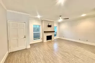 2323 Bering Dr, Houston, TX 77057 - Photo 9