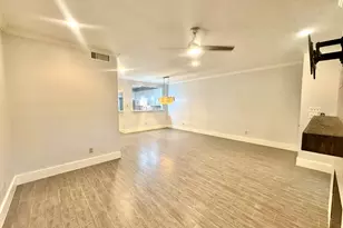 2323 Bering Dr, Houston, TX 77057 - Photo 13