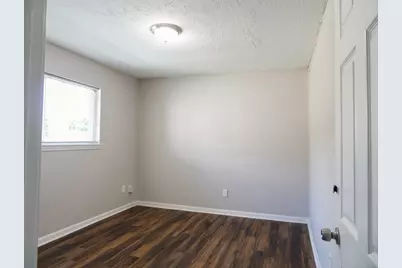 2806 W Birchdale Drive, Missouri City, TX 77489 - Photo 9