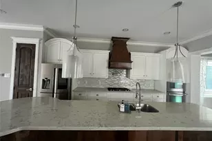 238 W 24th St, Houston, TX 77008 - Photo 19