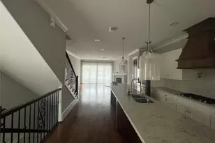 238 W 24th St, Houston, TX 77008 - Photo 21