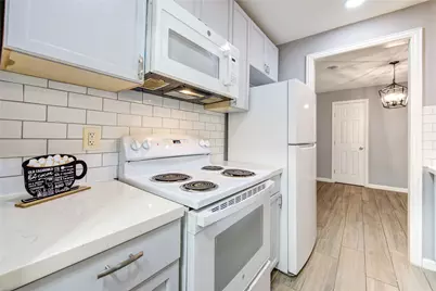 3929 Tanglewilde Street #3929, Houston, TX 77063 - Photo 17