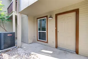 3929 Tanglewilde St, Houston, TX 77063 - Photo 5