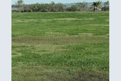 1069 Joy, Gilchrist, TX 77617 - Photo 7