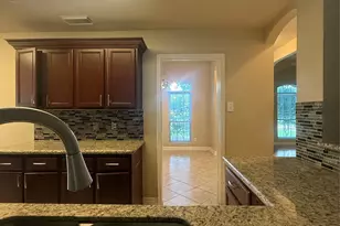 8210 Paddington Pl Dr, Houston, TX 77083 - Photo 5