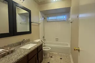 8210 Paddington Pl Dr, Houston, TX 77083 - Photo 23