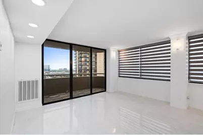 3525 Sage Road #1709, Houston, TX 77056 - Photo 5