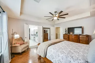 1430 W 24th St, Houston, TX 77008 - Photo 17
