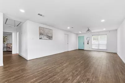 8515 Twisting Vine Lane, Houston, TX 77040 - Photo 5